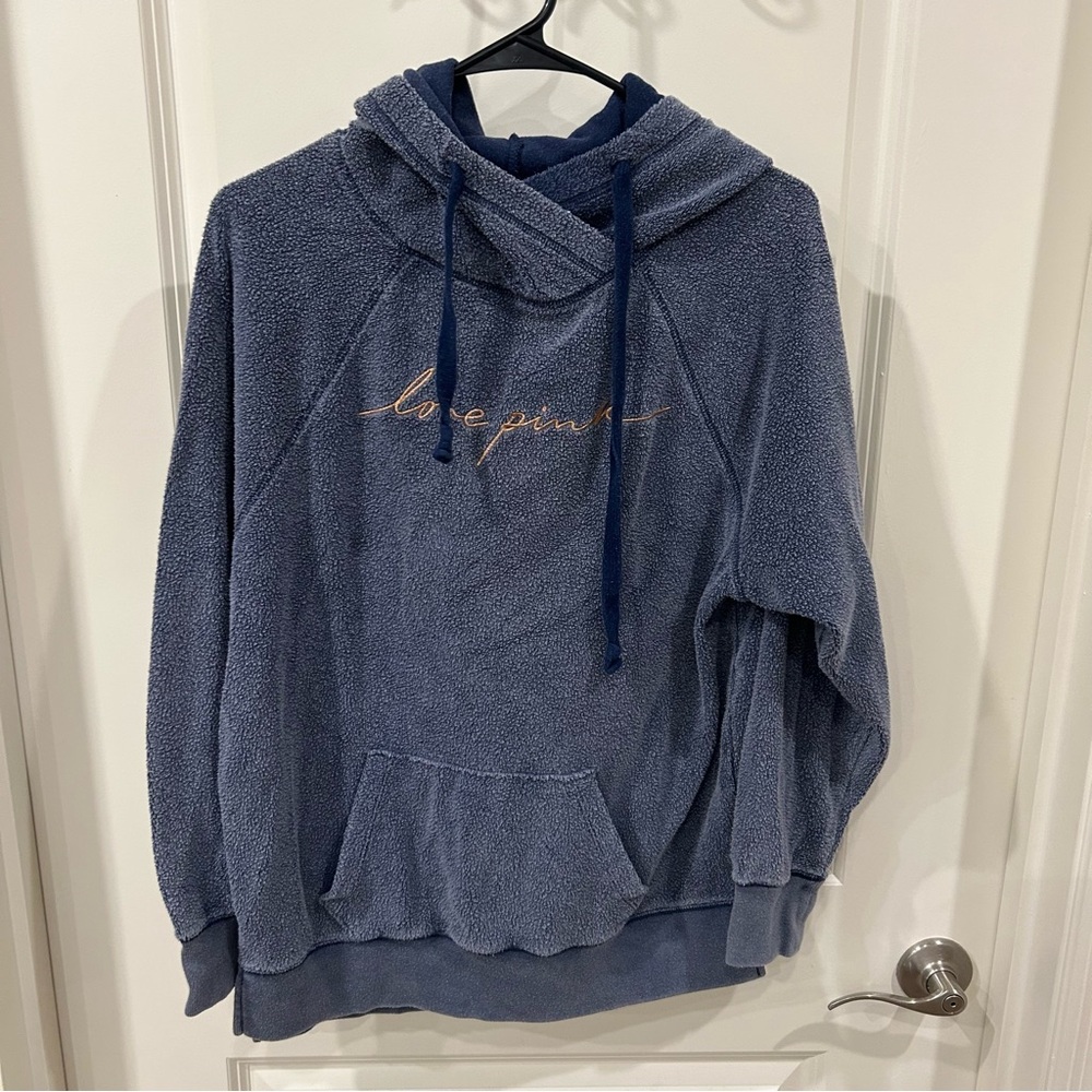 PINK Victoria’s Secret Pullover Hoodie XS